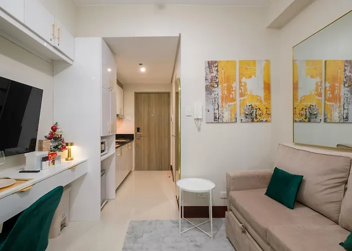 Apartment Luxe 1br With Wifi, Karaoke And Balcony Near Sm Megamall *