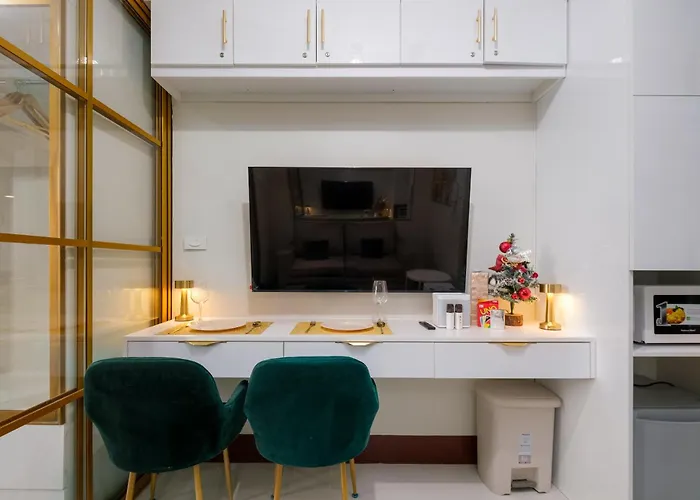 Luxe 1br With Wifi, Karaoke And Balcony Near Sm Megamall *