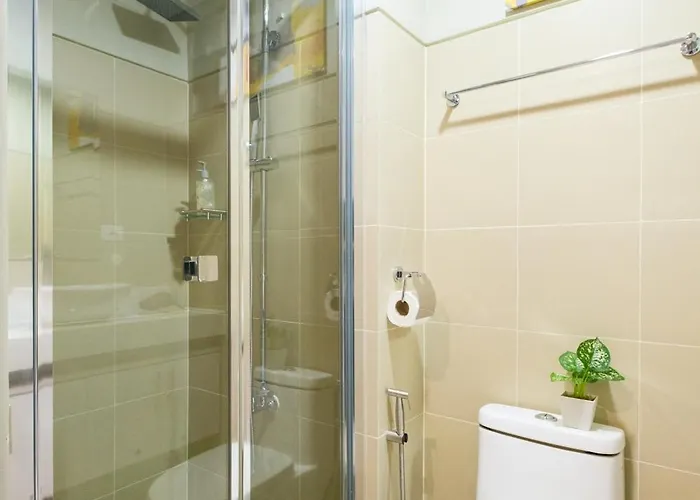 Apartment Luxe 1br With Wifi, Karaoke And Balcony Near Sm Megamall